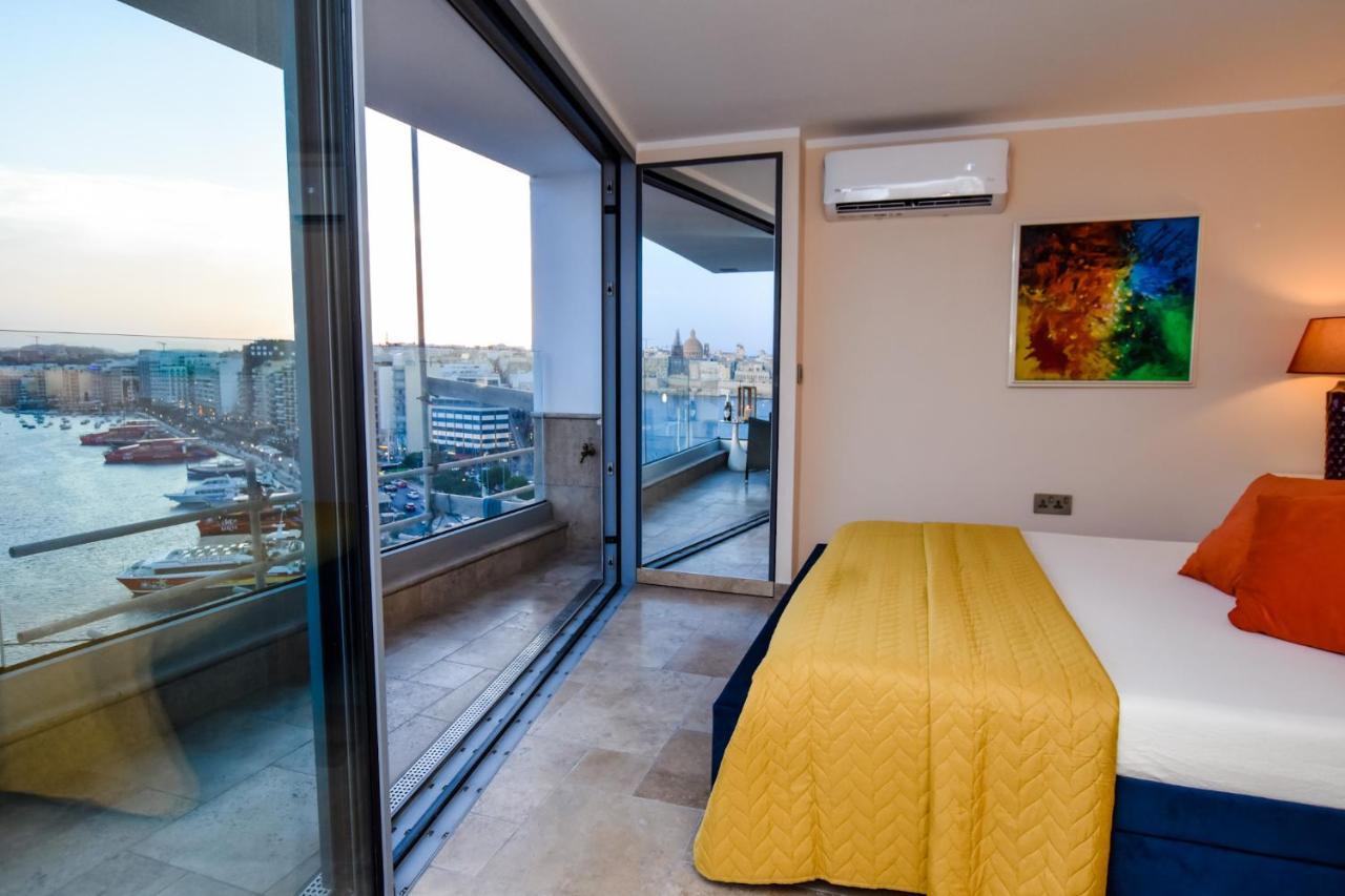 Unique Seafront Triplex Penthouse With Panoramic Bedroom & Rooftop Jacuzzi Overlooking Valletta Sliema Eksteriør bilde